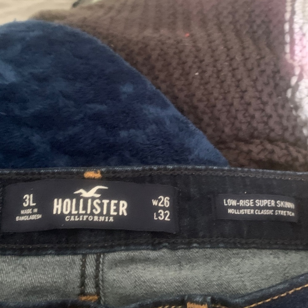 jeans